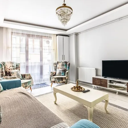 Spacious Flat 4 Min To Marmaray And Uskudar Coast Istanbul