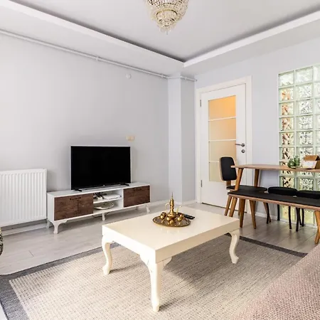 Διαμέρισμα Spacious Flat 4 Min To Marmaray And Uskudar Coast Κωνσταντινούπολη